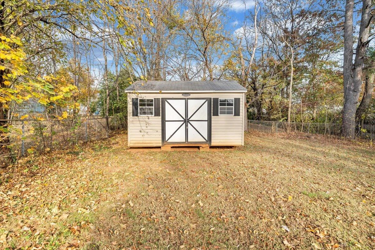4915 Hildebrand RD - Photo 36