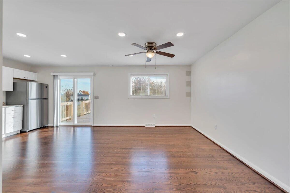3844 Red Fox DR - Photo 7