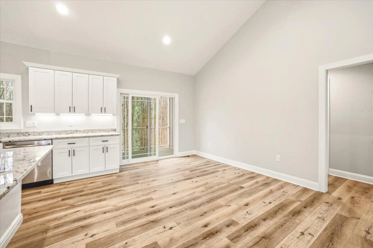 42 Belvior CIR - Photo 12