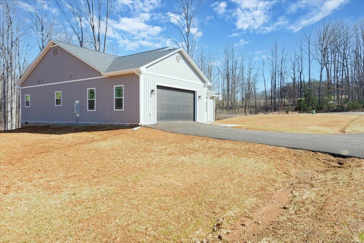 42 Belvior CIR - Photo 44