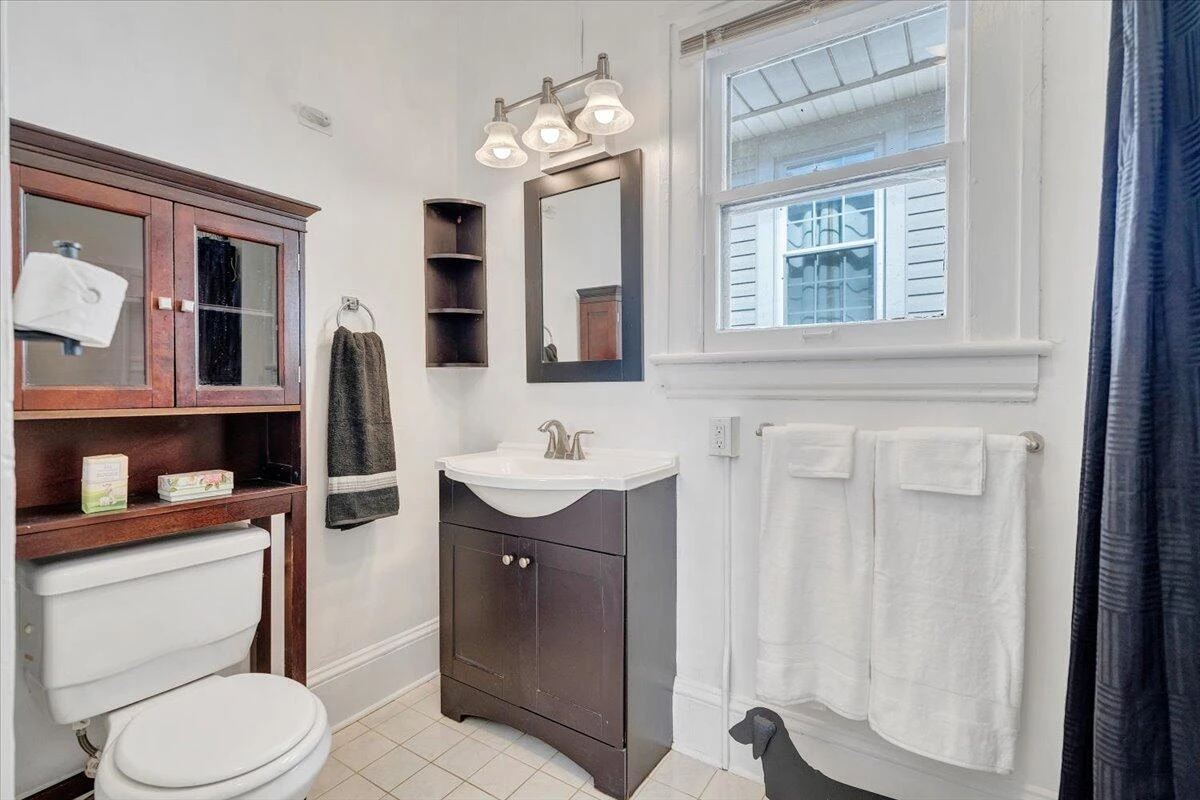 1105 Montrose AVE - Photo 30