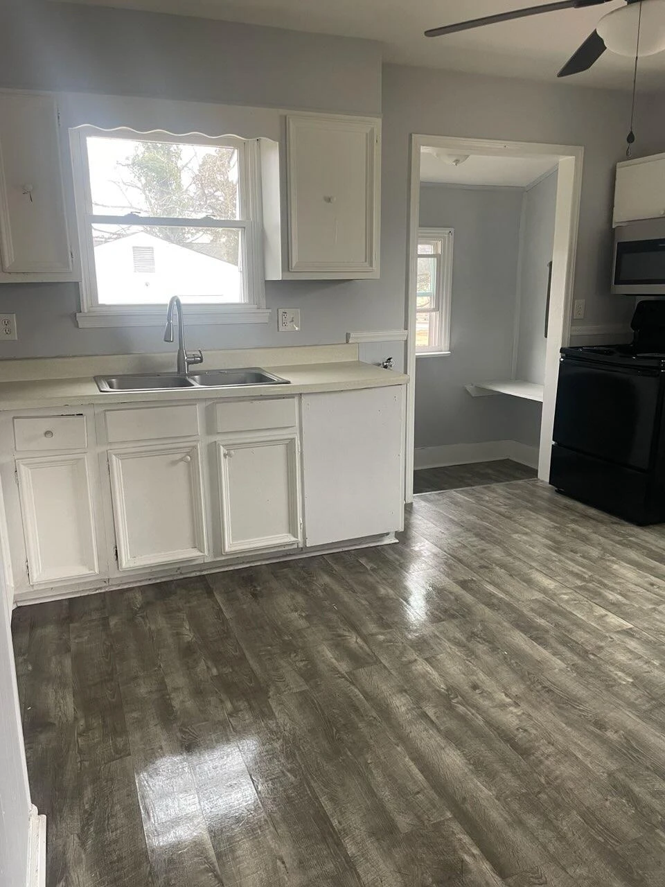 1525 Gordon AVE - Photo 10