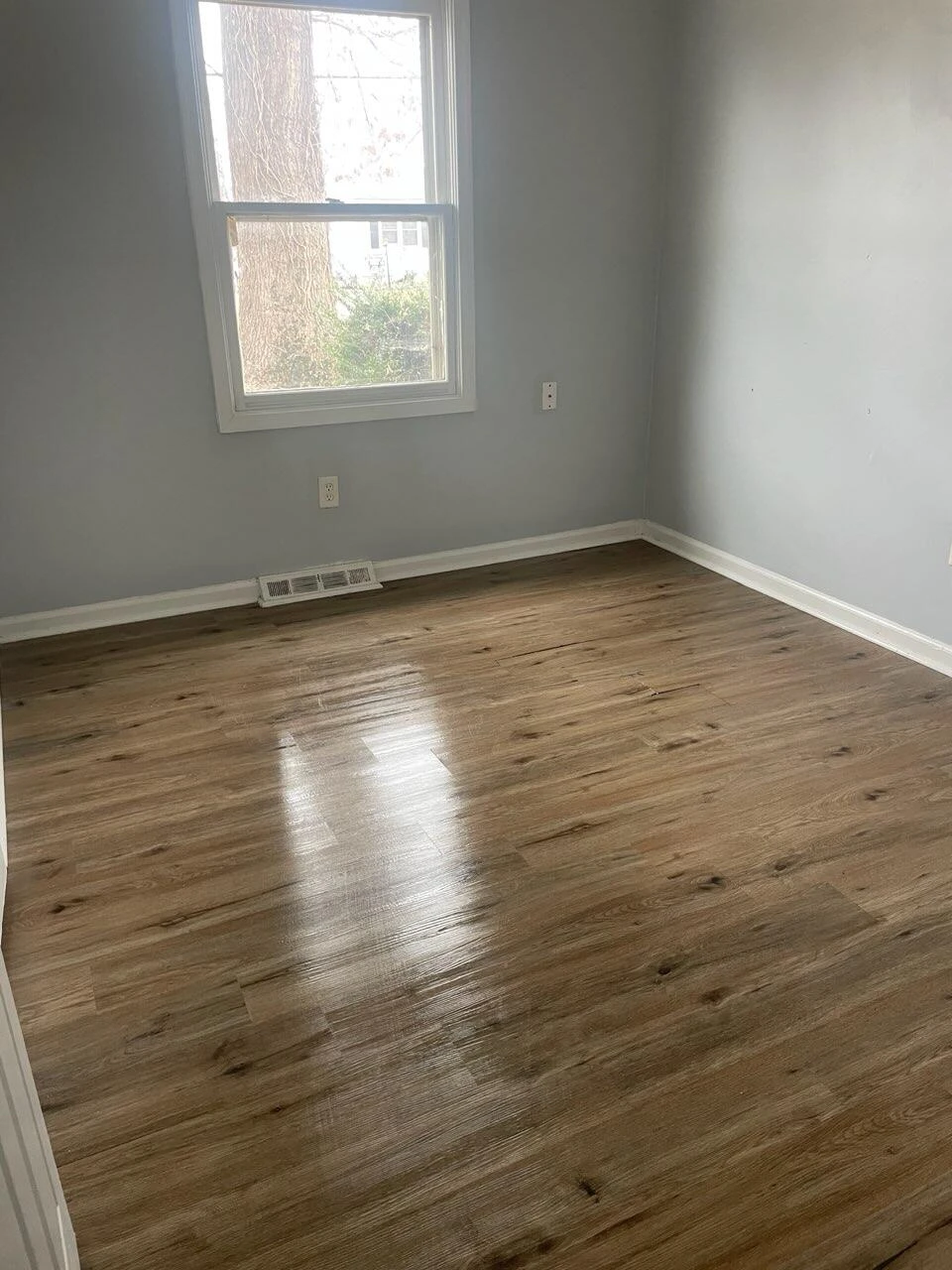 1525 Gordon AVE - Photo 8