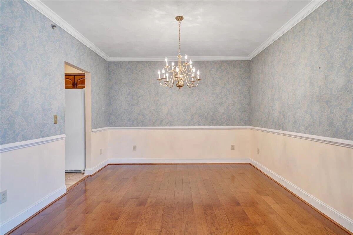 4444 Pheasant Ridge RD #404 - Photo 11
