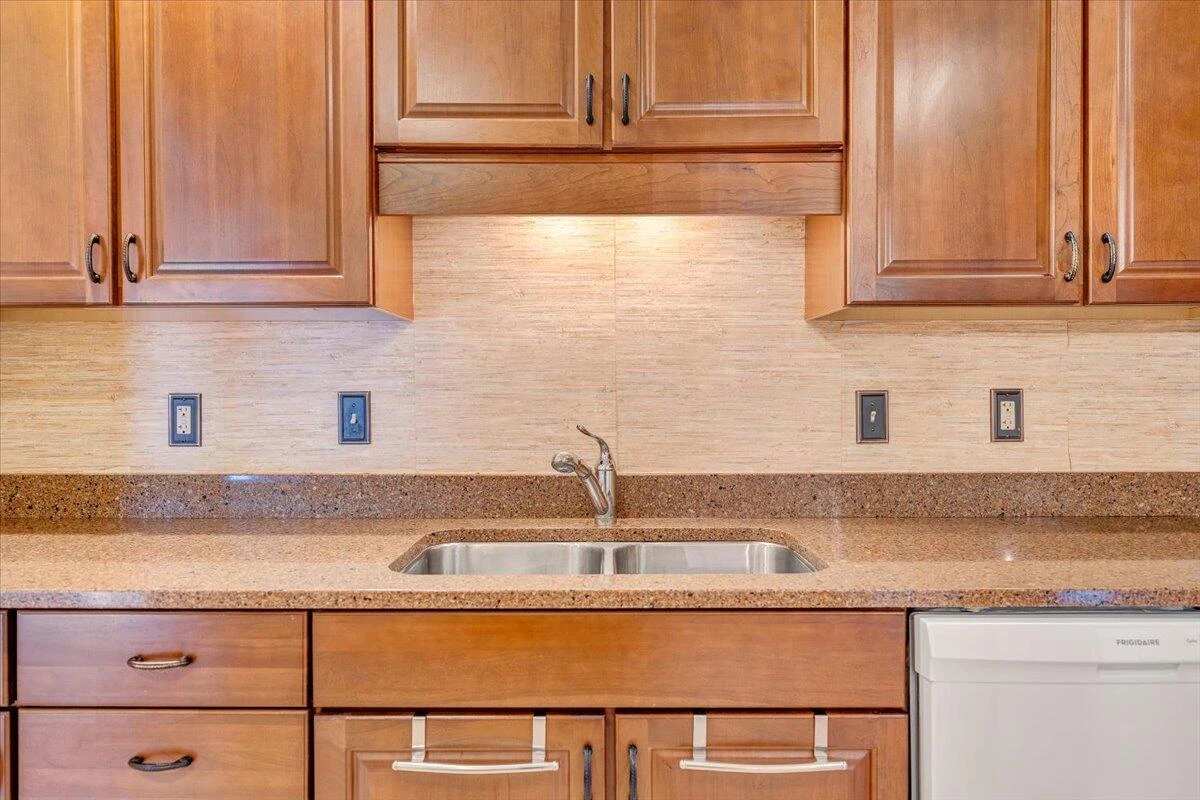 4444 Pheasant Ridge RD #404 - Photo 16