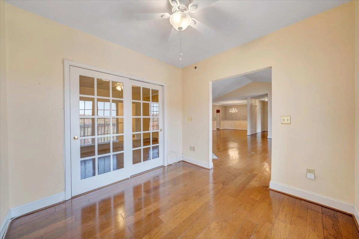 4444 Pheasant Ridge RD #404 - Photo 19