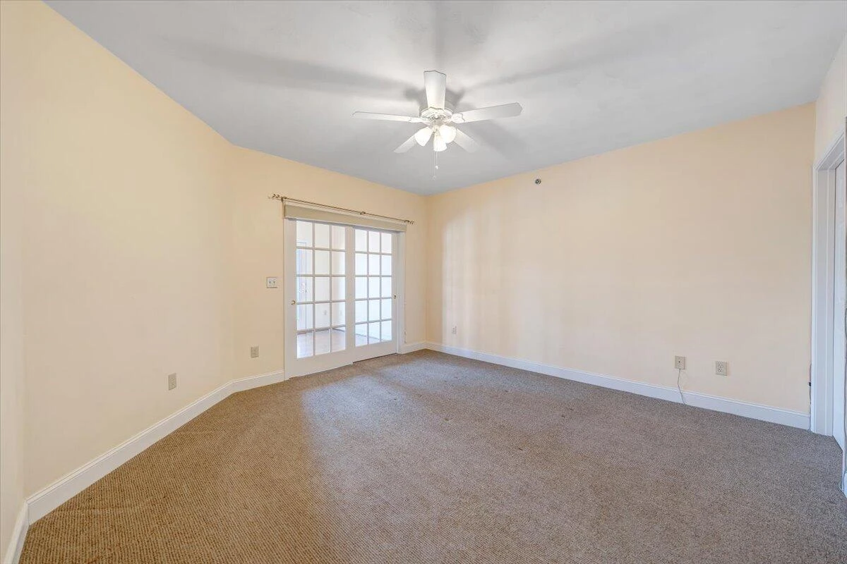 4444 Pheasant Ridge RD #404 - Photo 21