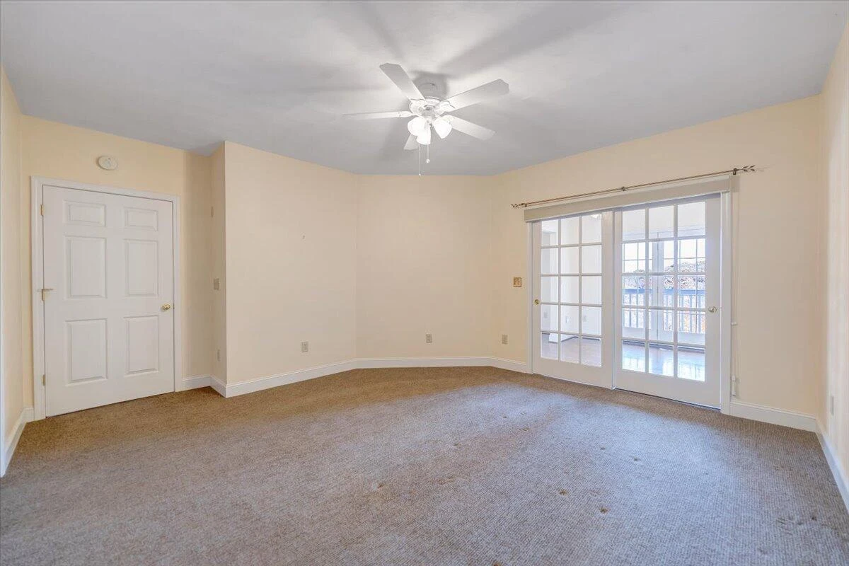 4444 Pheasant Ridge RD #404 - Photo 22