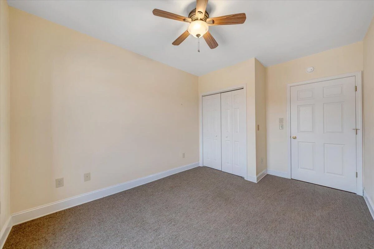 4444 Pheasant Ridge RD #404 - Photo 28