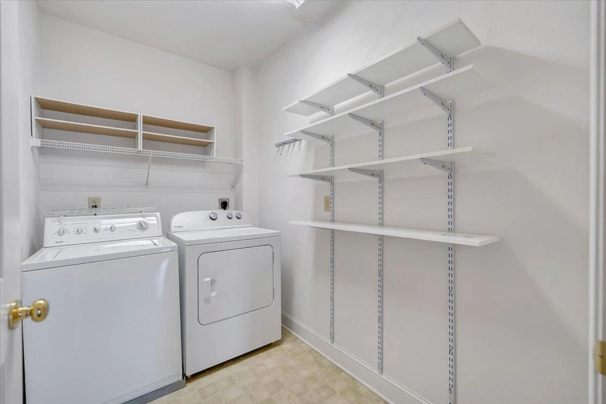 4444 Pheasant Ridge RD #404 - Photo 32