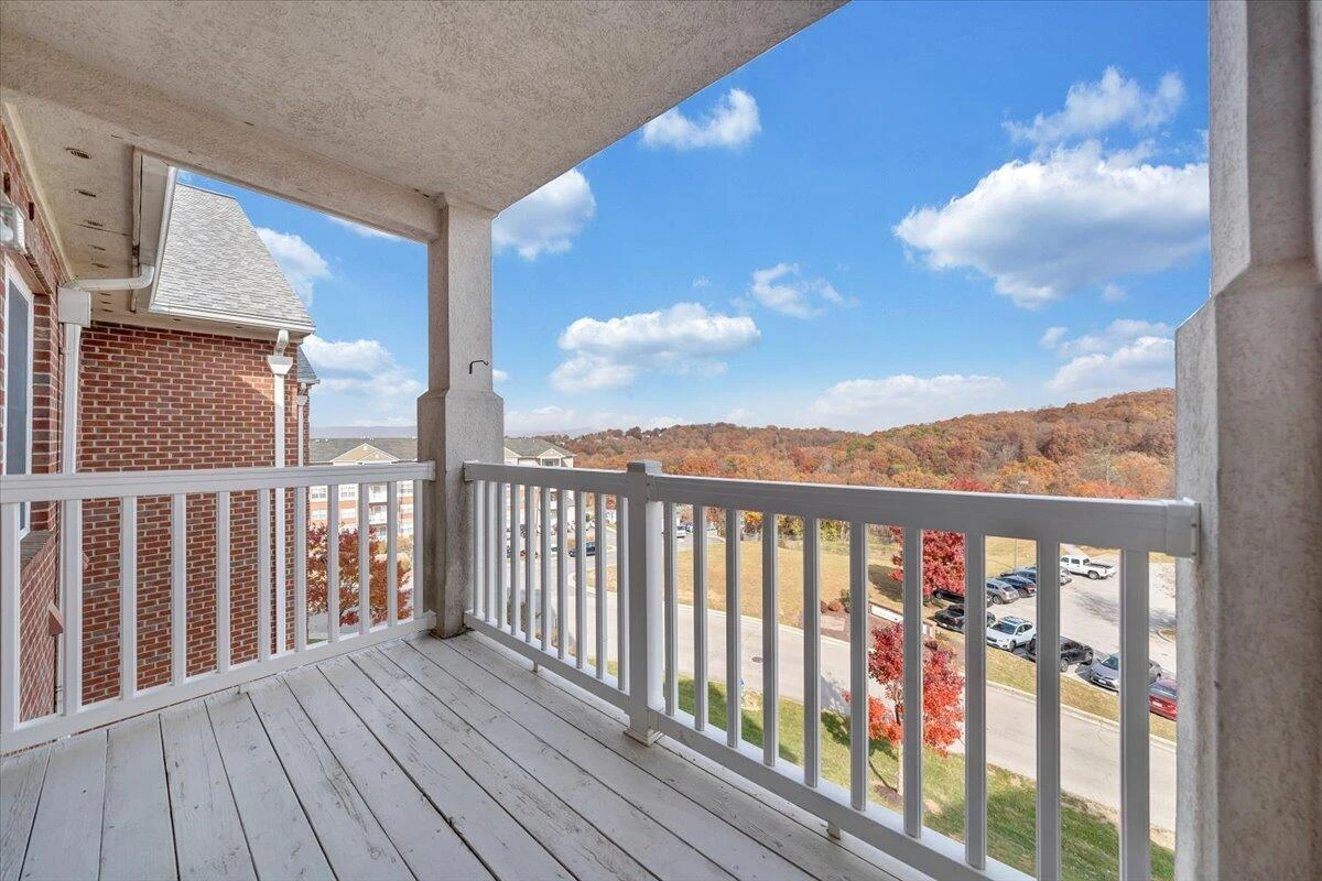 4444 Pheasant Ridge RD #404 - Photo 34