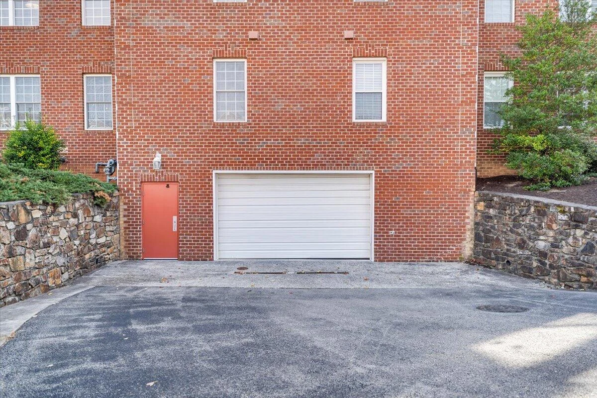 4444 Pheasant Ridge RD #404 - Photo 45
