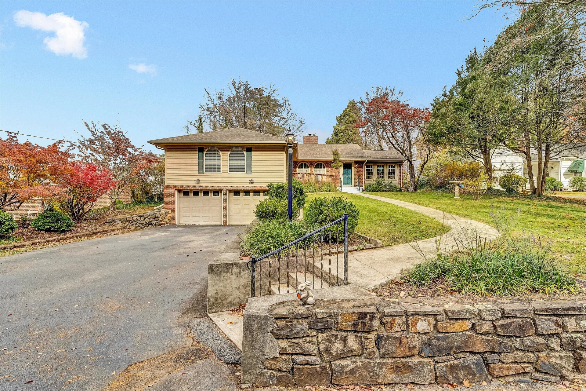 1039 Clearfield RD