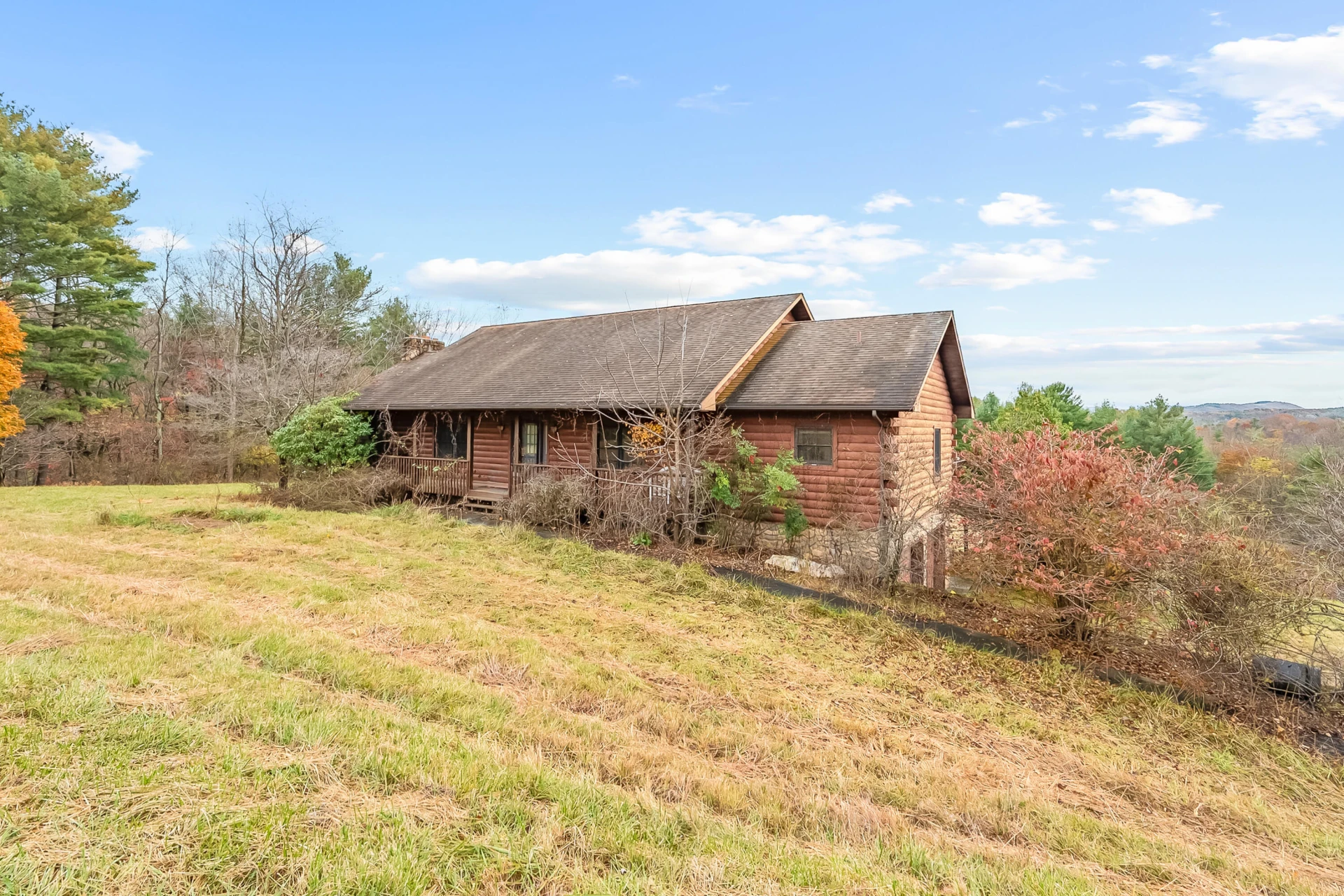528 Falling Branch RD