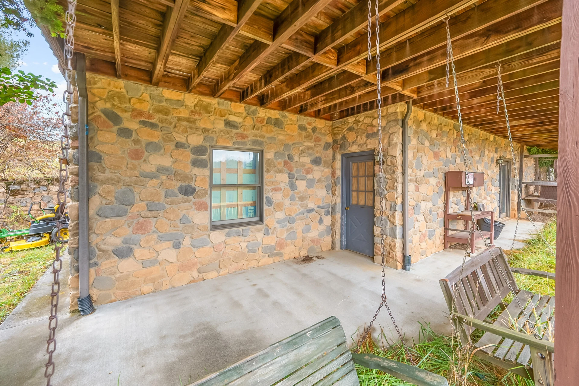 528 Falling Branch RD - Photo 77