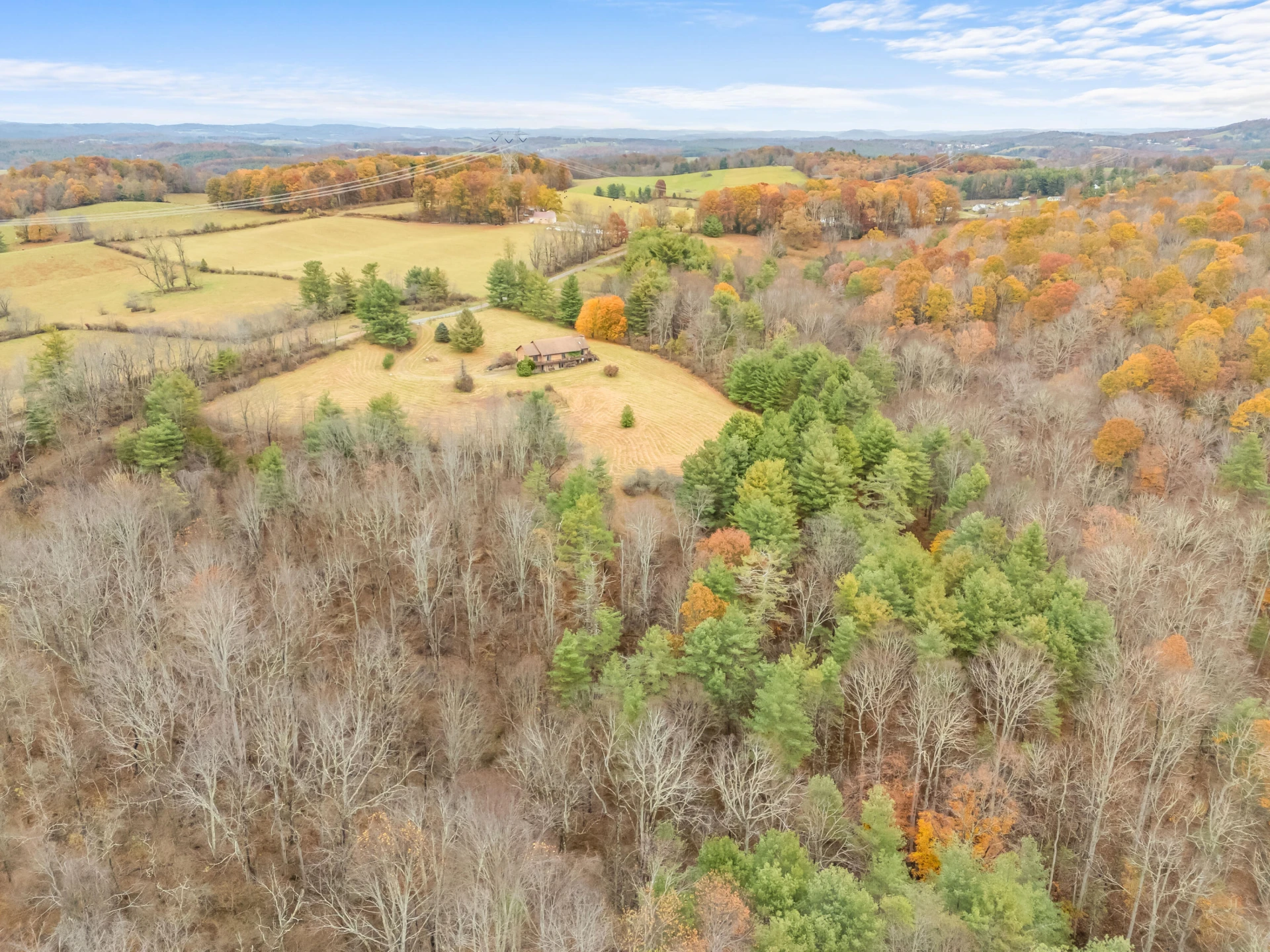 528 Falling Branch RD - Photo 91