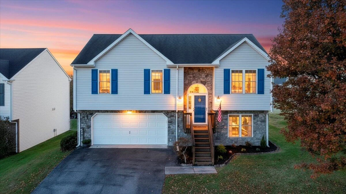 232 Eugene DR - Photo 69