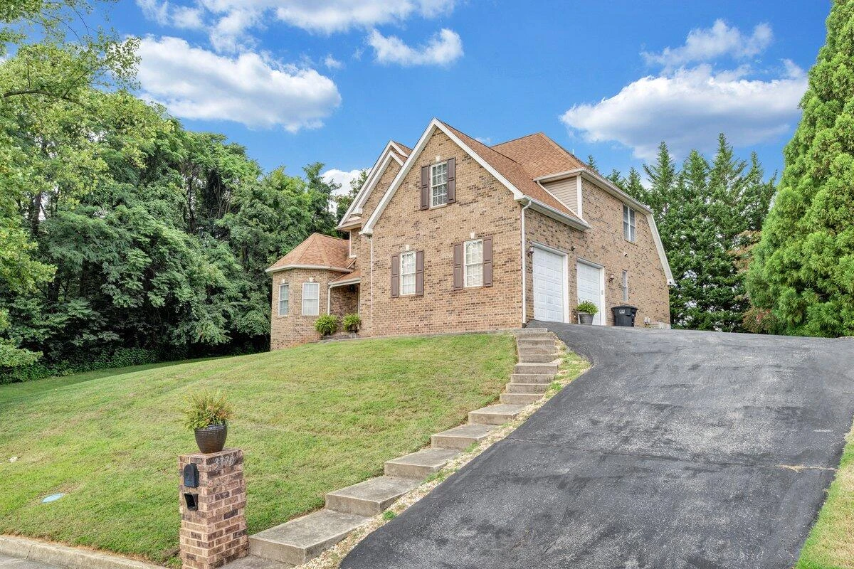 3770 Laurel Ridge RD - Photo 4
