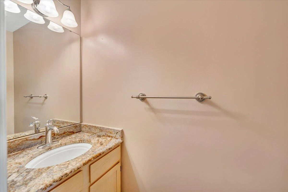 4715 Ivy Green CT - Photo 18