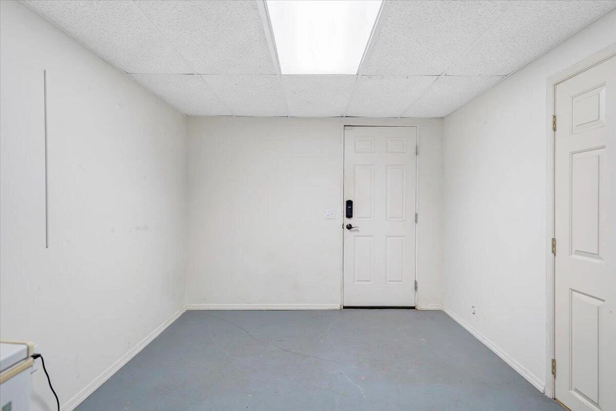 4715 Ivy Green CT - Photo 37