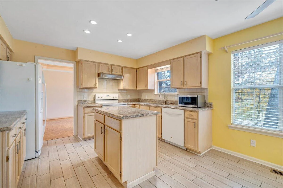 4715 Ivy Green CT - Photo 12