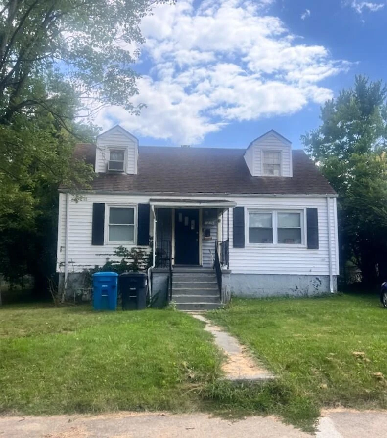 1216 Grayson AVE