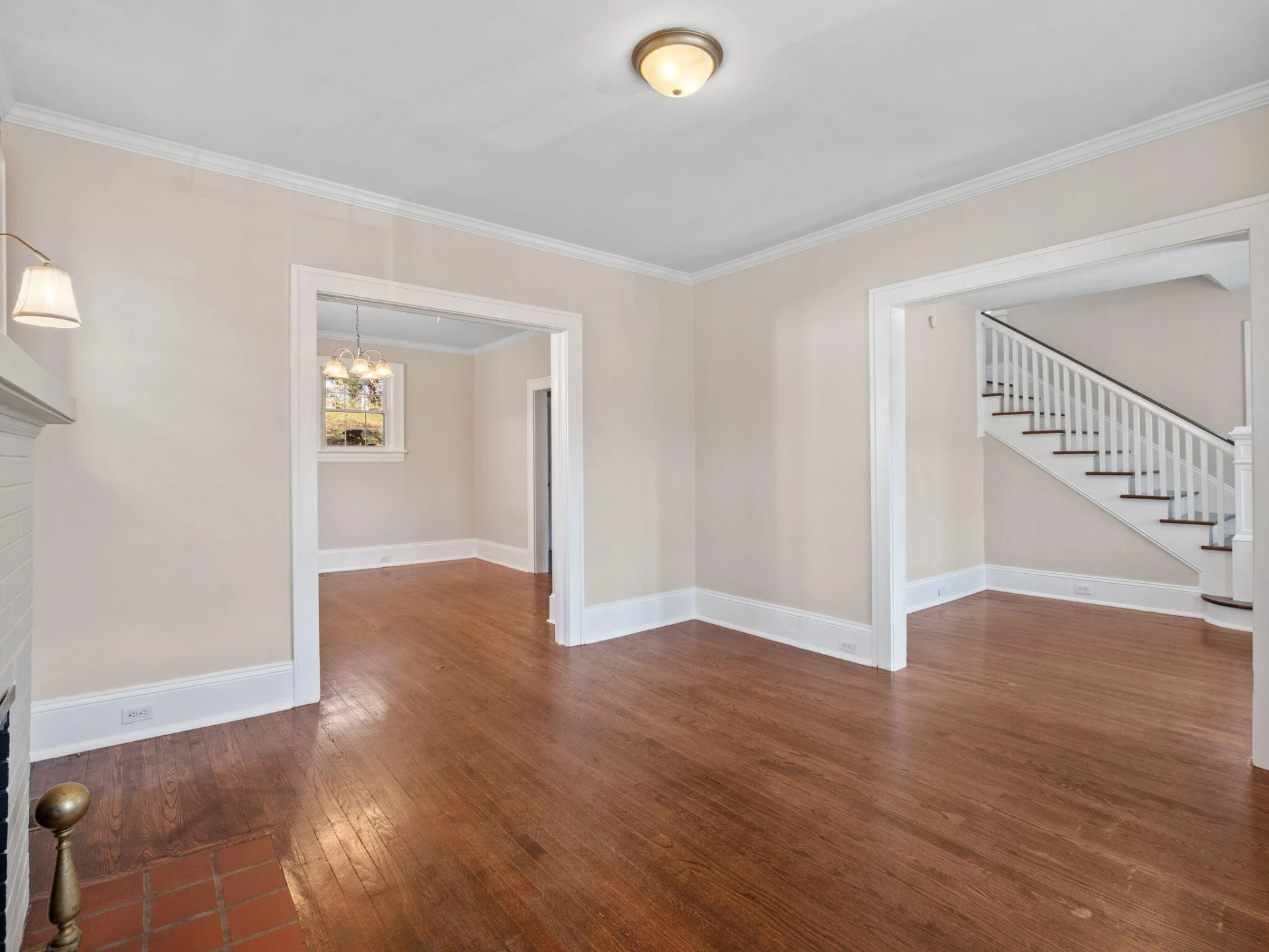1005 Howbert AVE - Photo 13