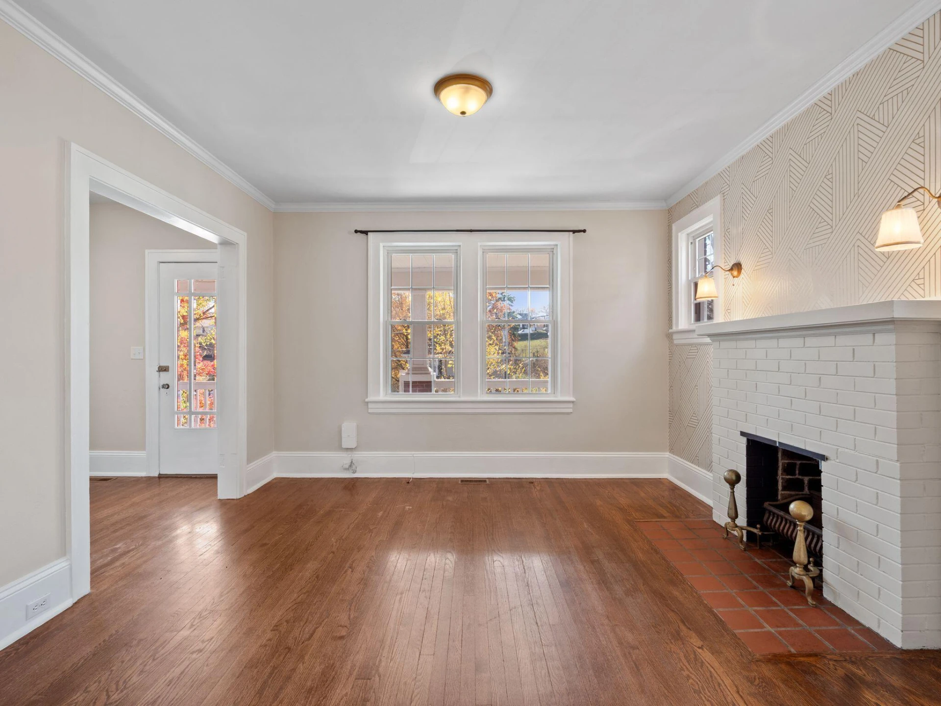 1005 Howbert AVE - Photo 14