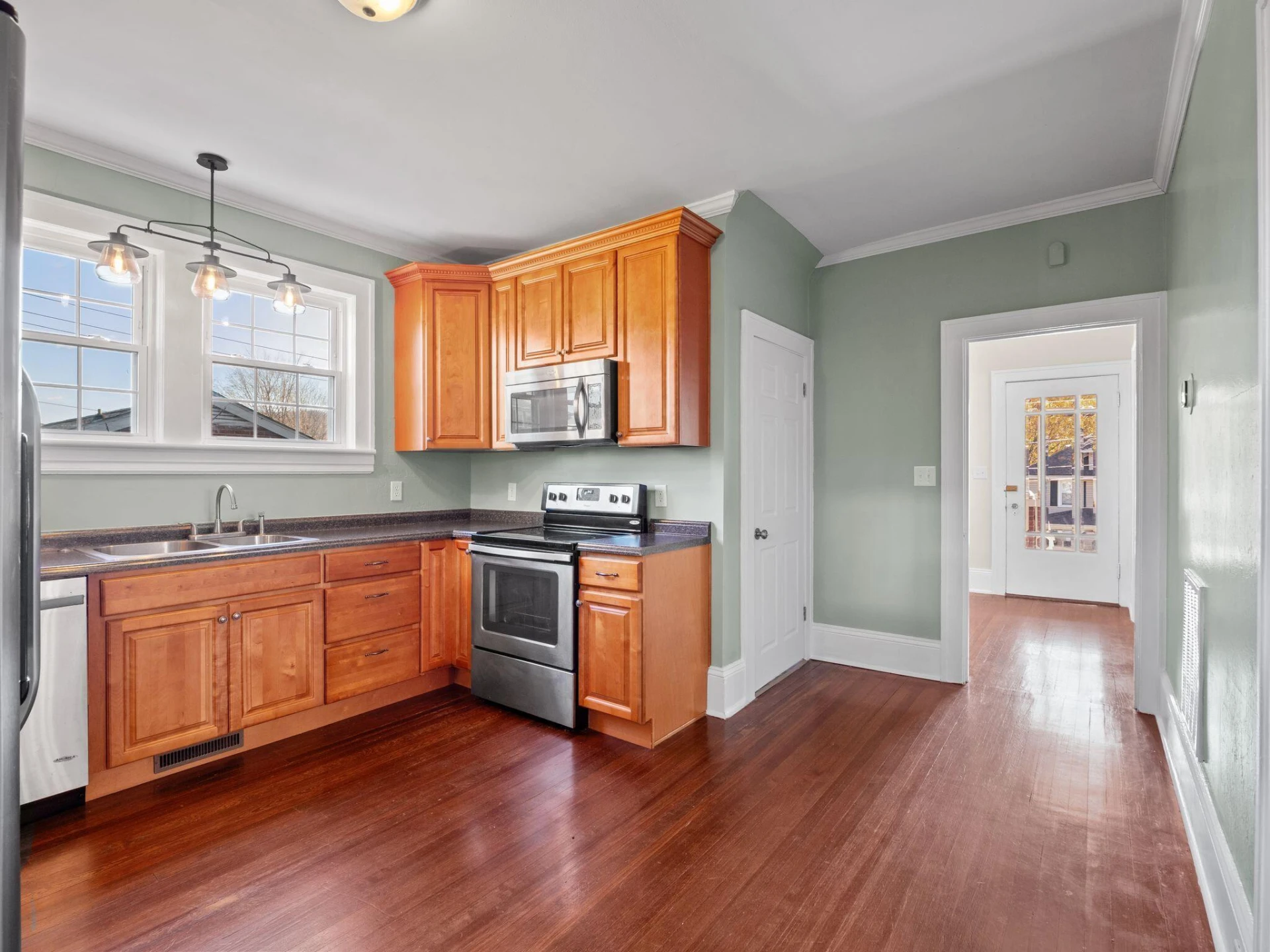 1005 Howbert AVE - Photo 20