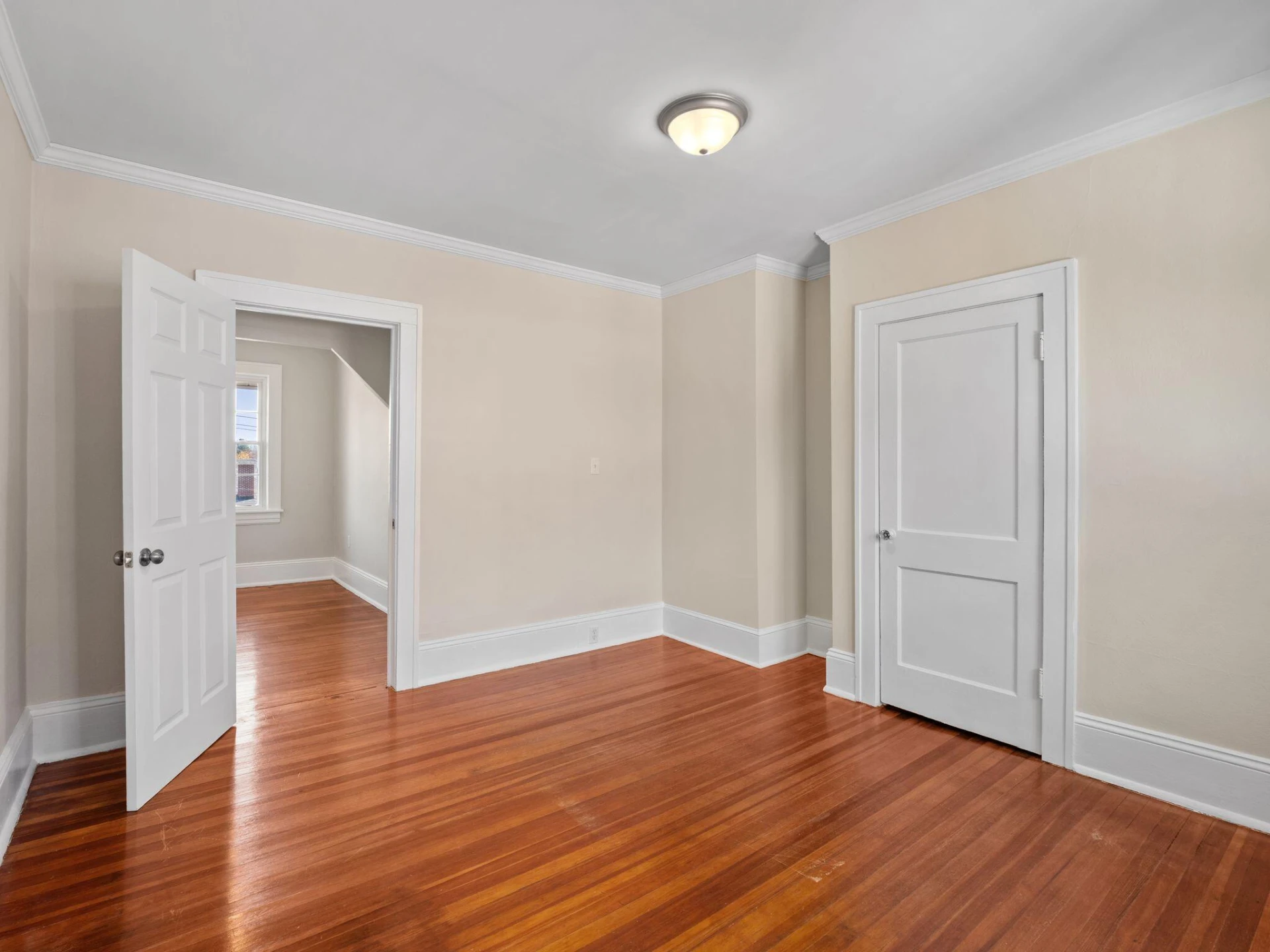 1005 Howbert AVE - Photo 26