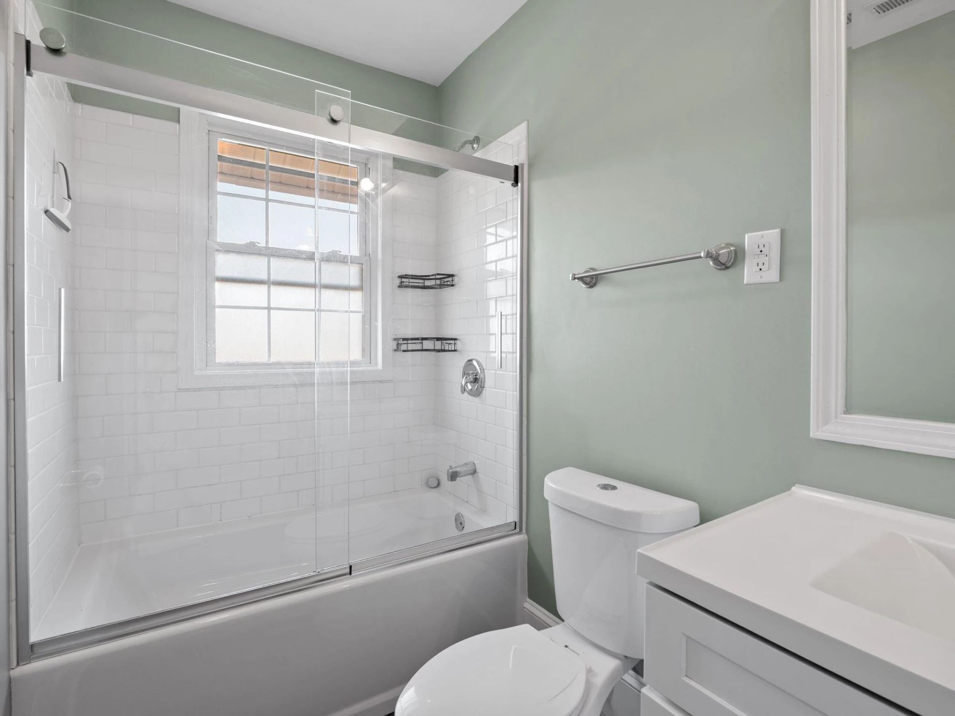 1005 Howbert AVE - Photo 34