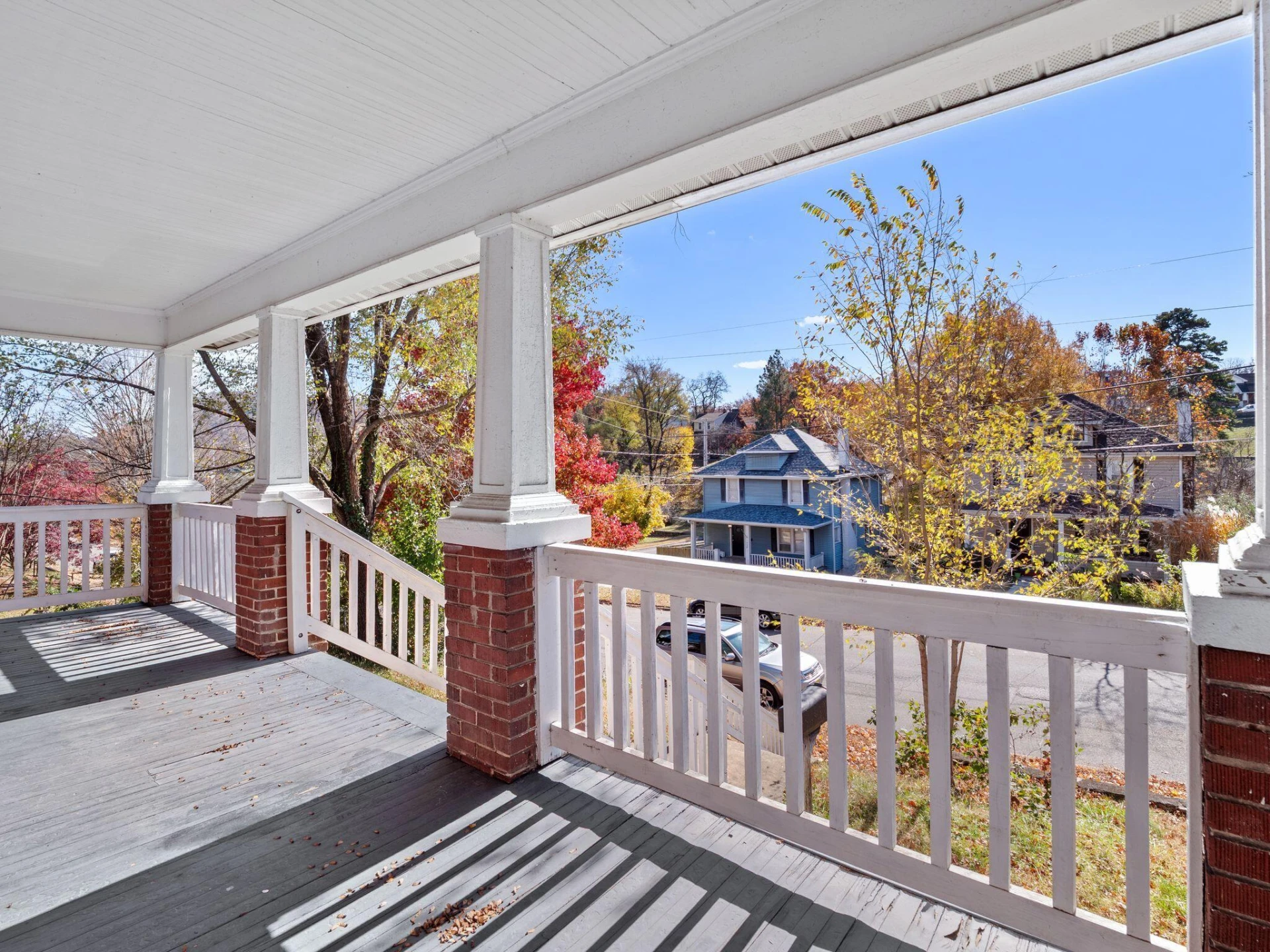 1005 Howbert AVE - Photo 7