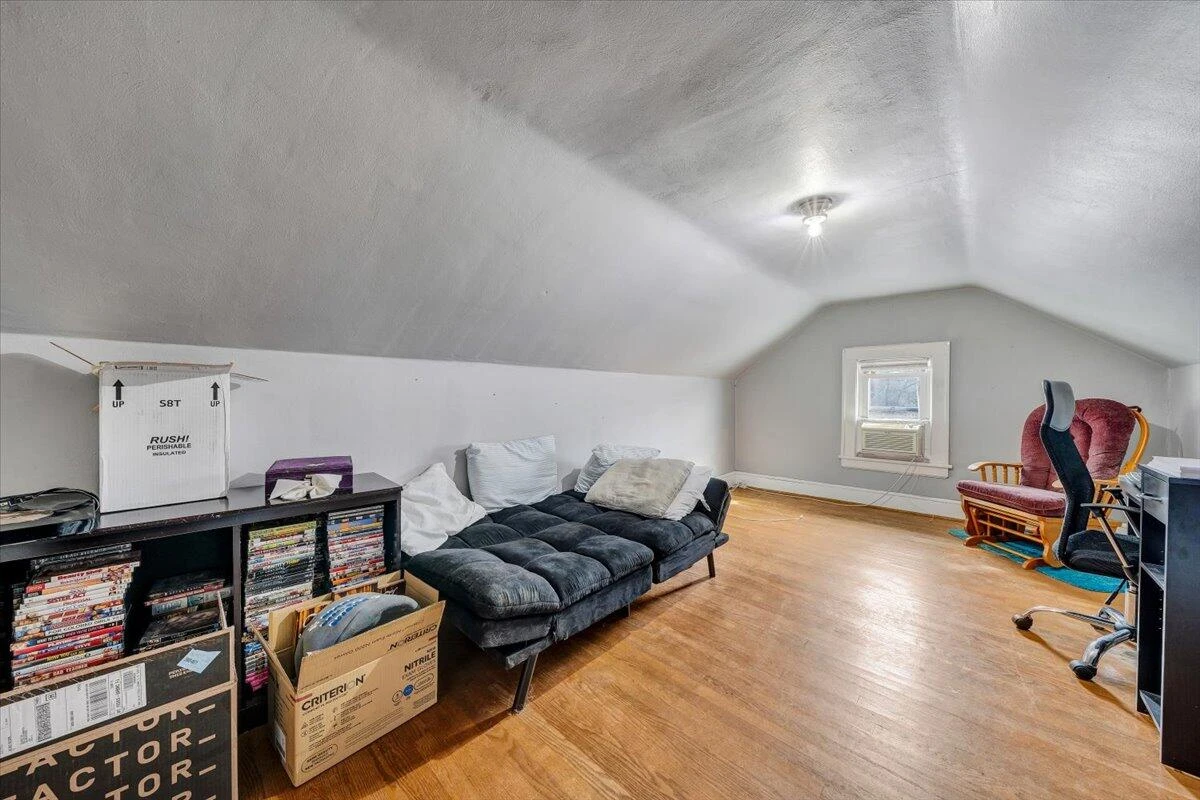 3116 Spring RD - Photo 15