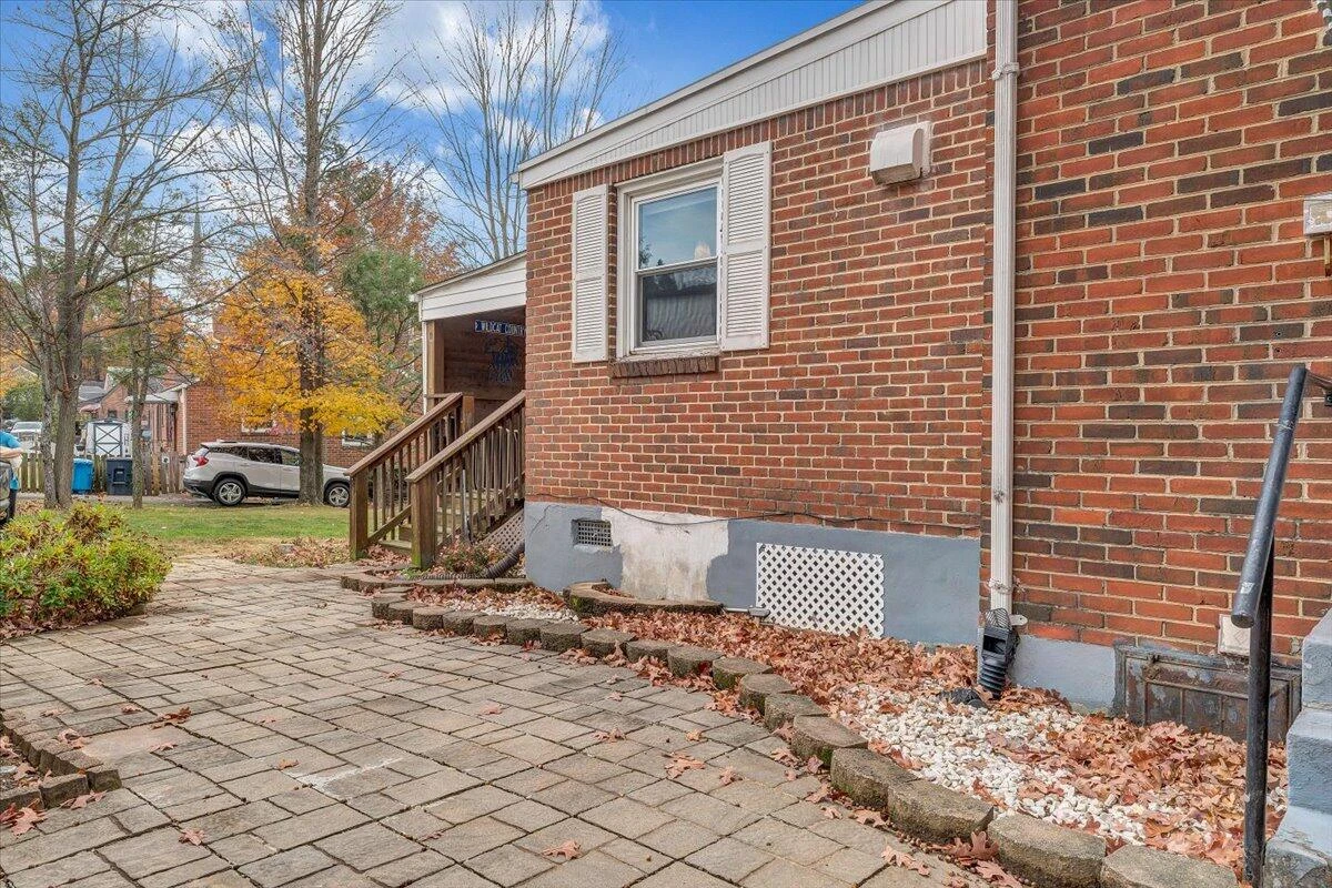 3116 Spring RD - Photo 20