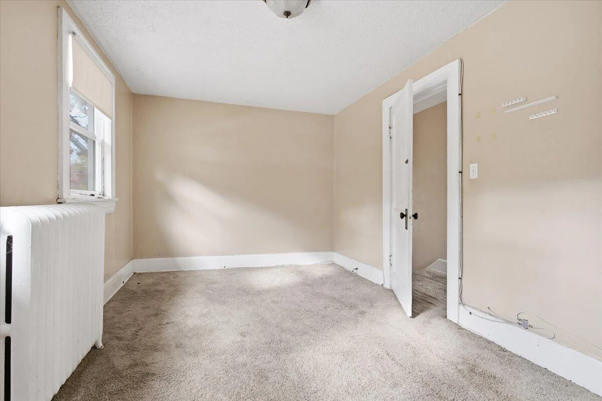 620 Riverland RD - Photo 16