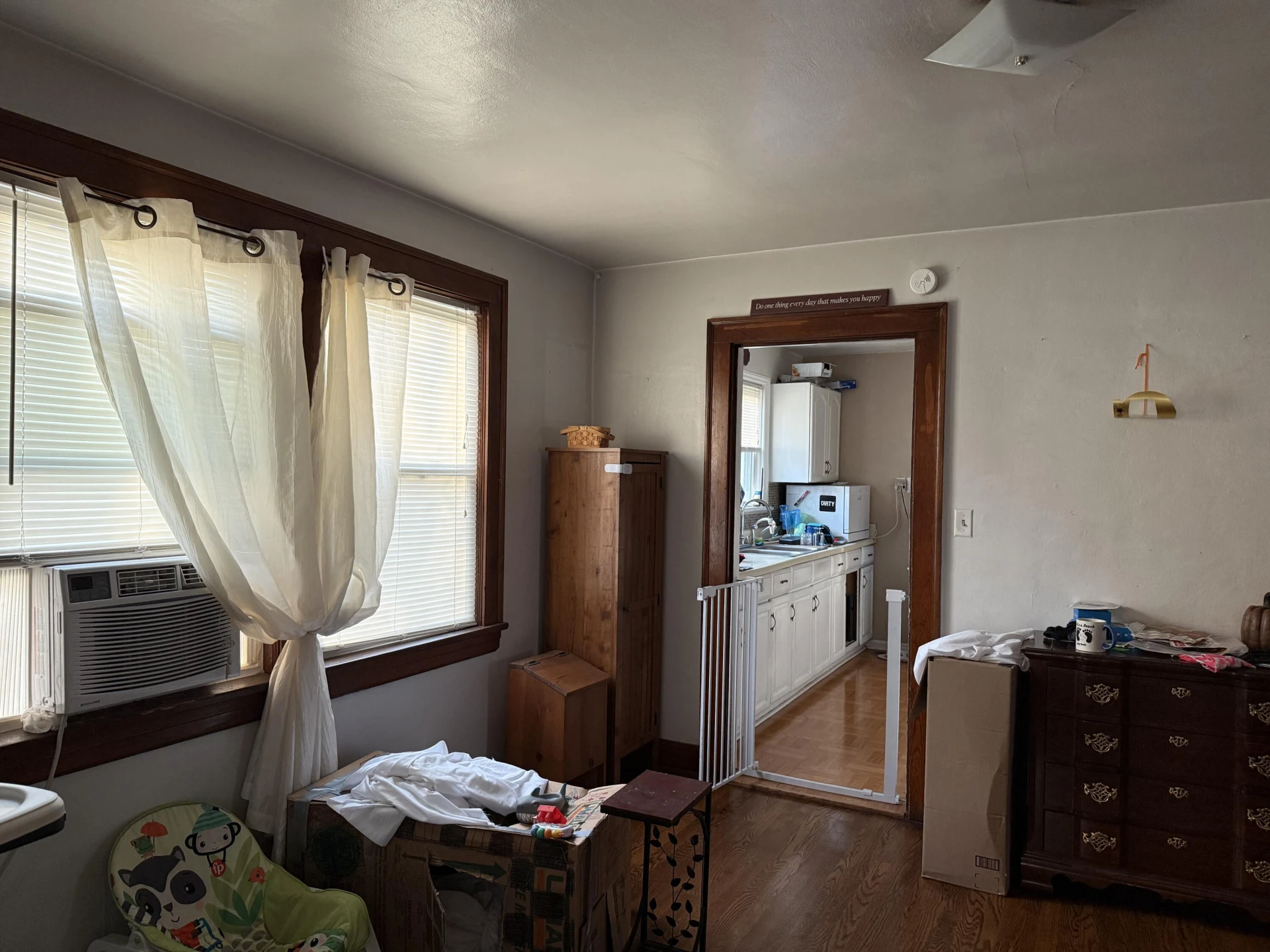 2438 King ST - Photo 5