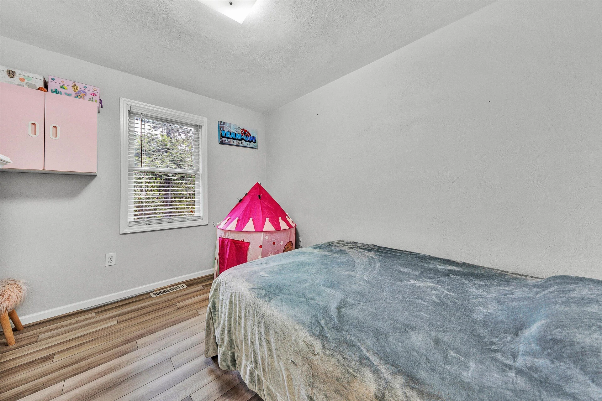 2714 Grandin RD - Photo 11
