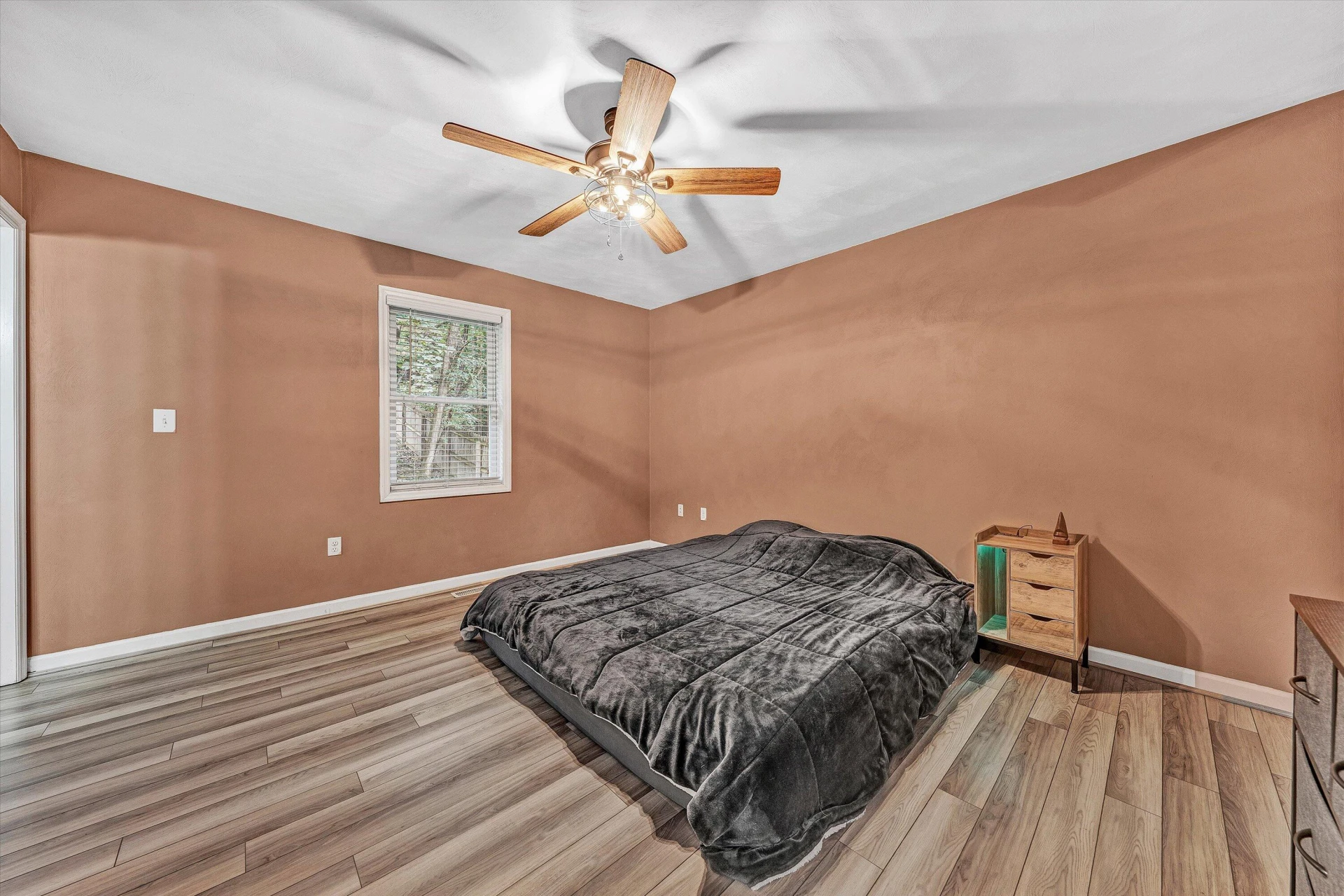 2714 Grandin RD - Photo 13