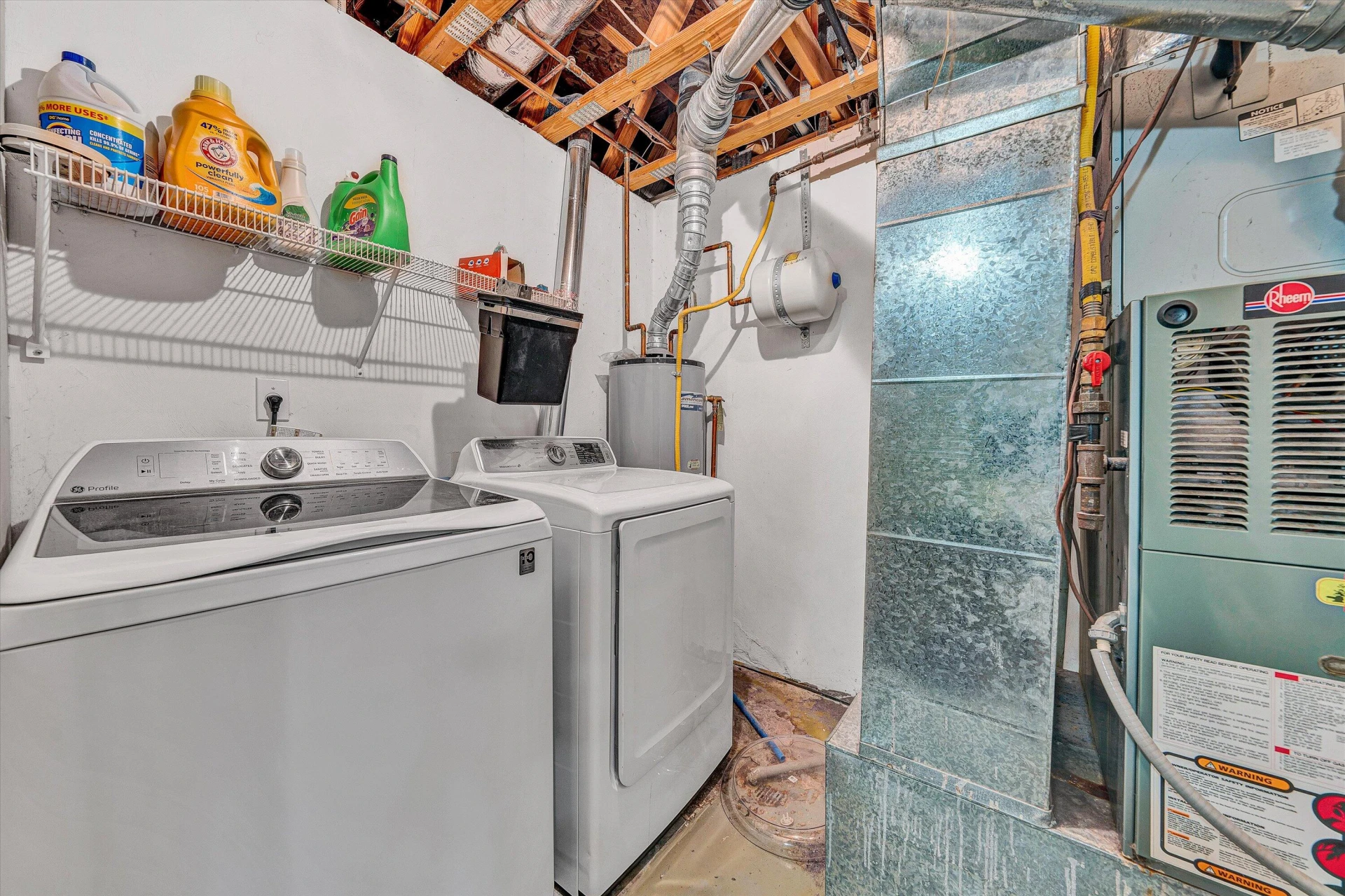 2714 Grandin RD - Photo 18