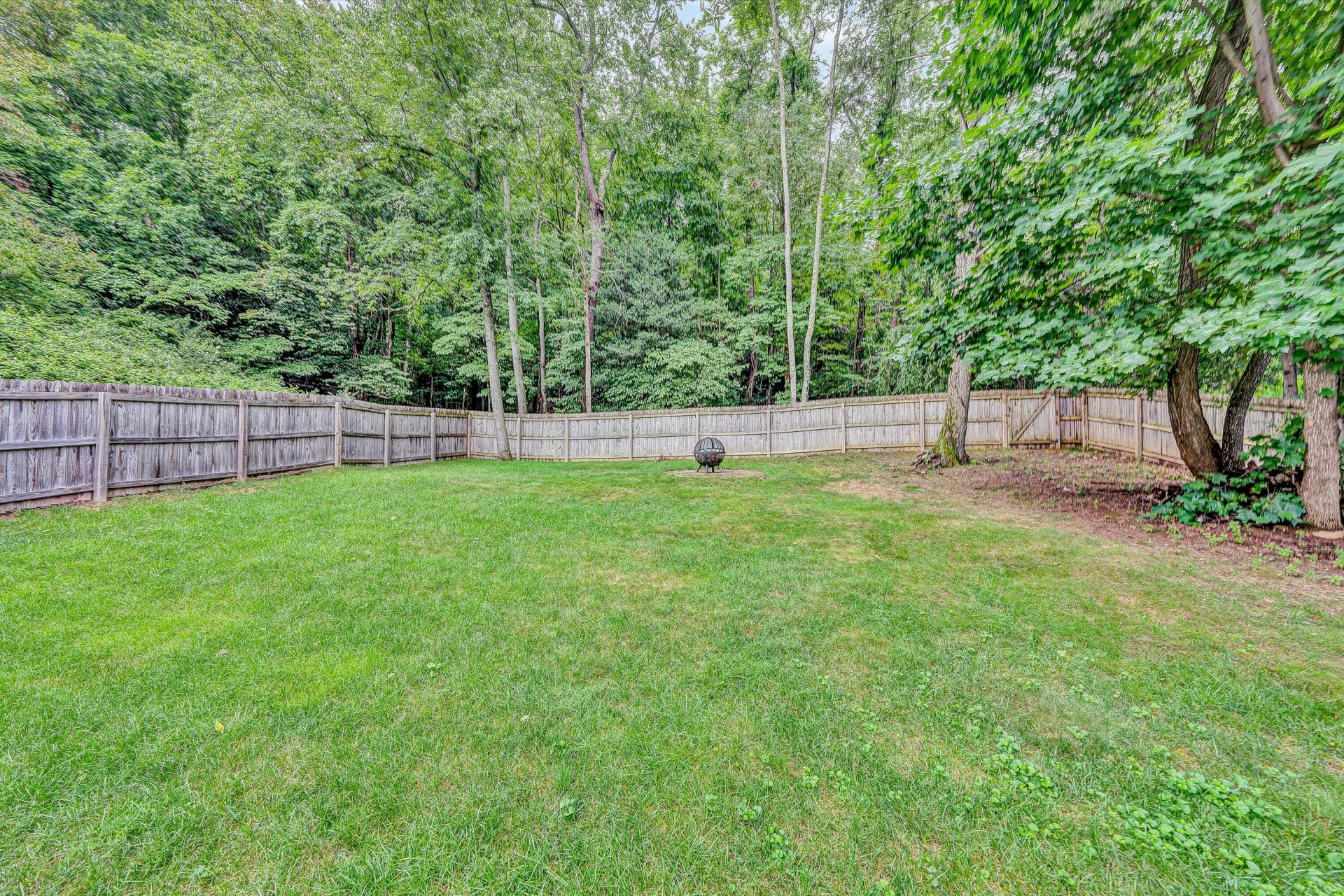 2714 Grandin RD - Photo 24