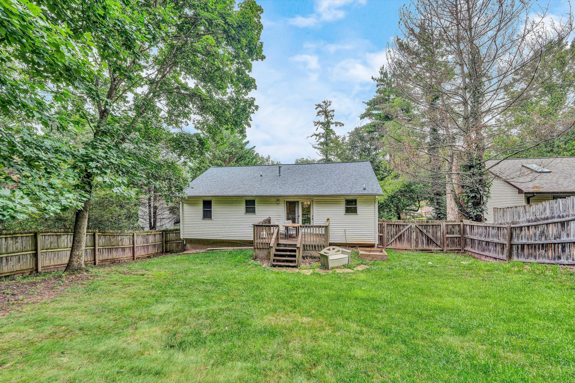 2714 Grandin RD - Photo 25