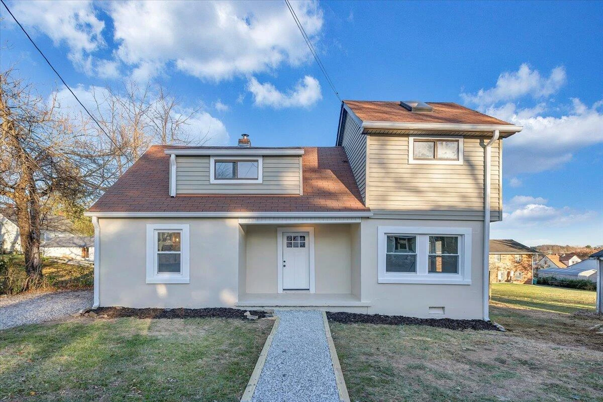 50 Bower ST