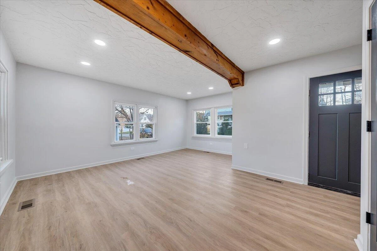 50 Bower ST - Photo 18