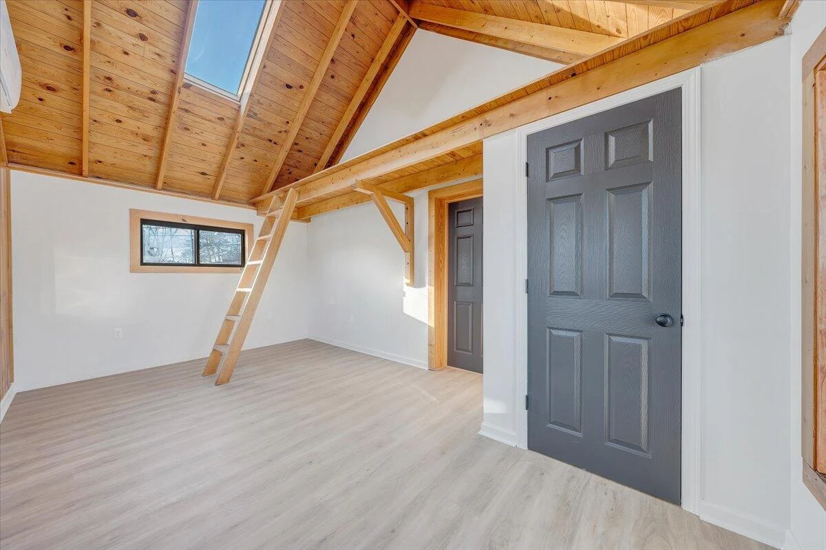50 Bower ST - Photo 20