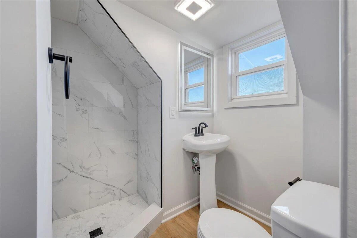 50 Bower ST - Photo 25