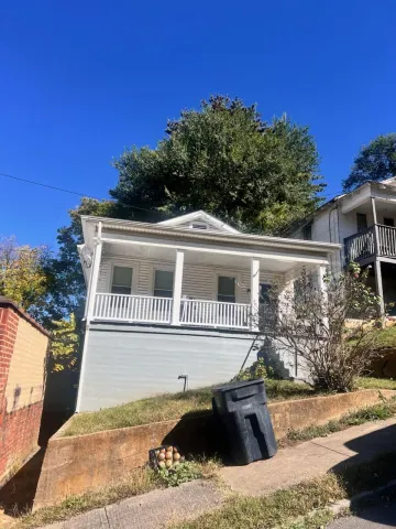 408 Jennings AVE