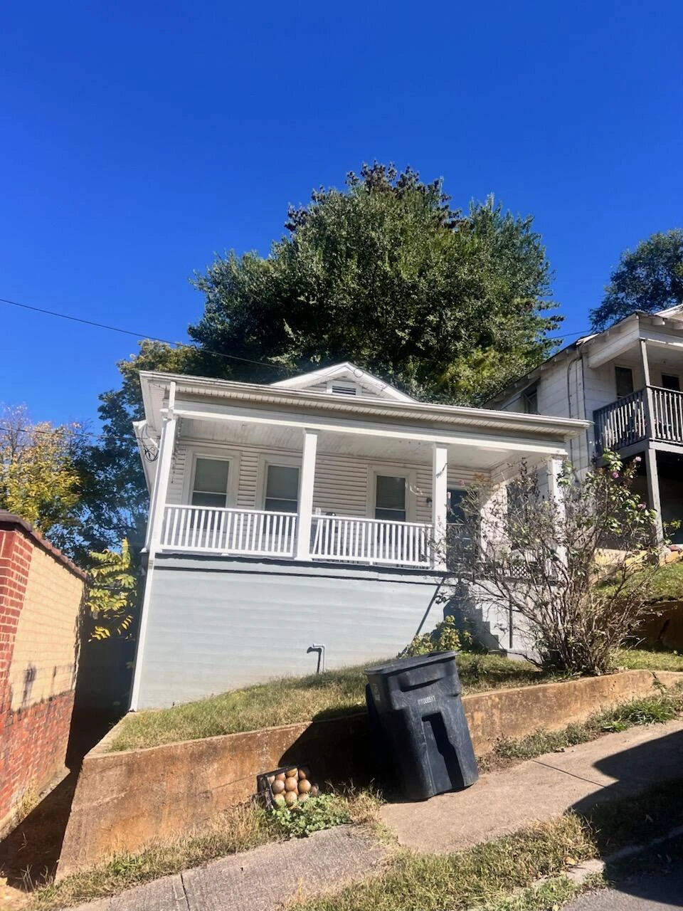 408 Jennings AVE