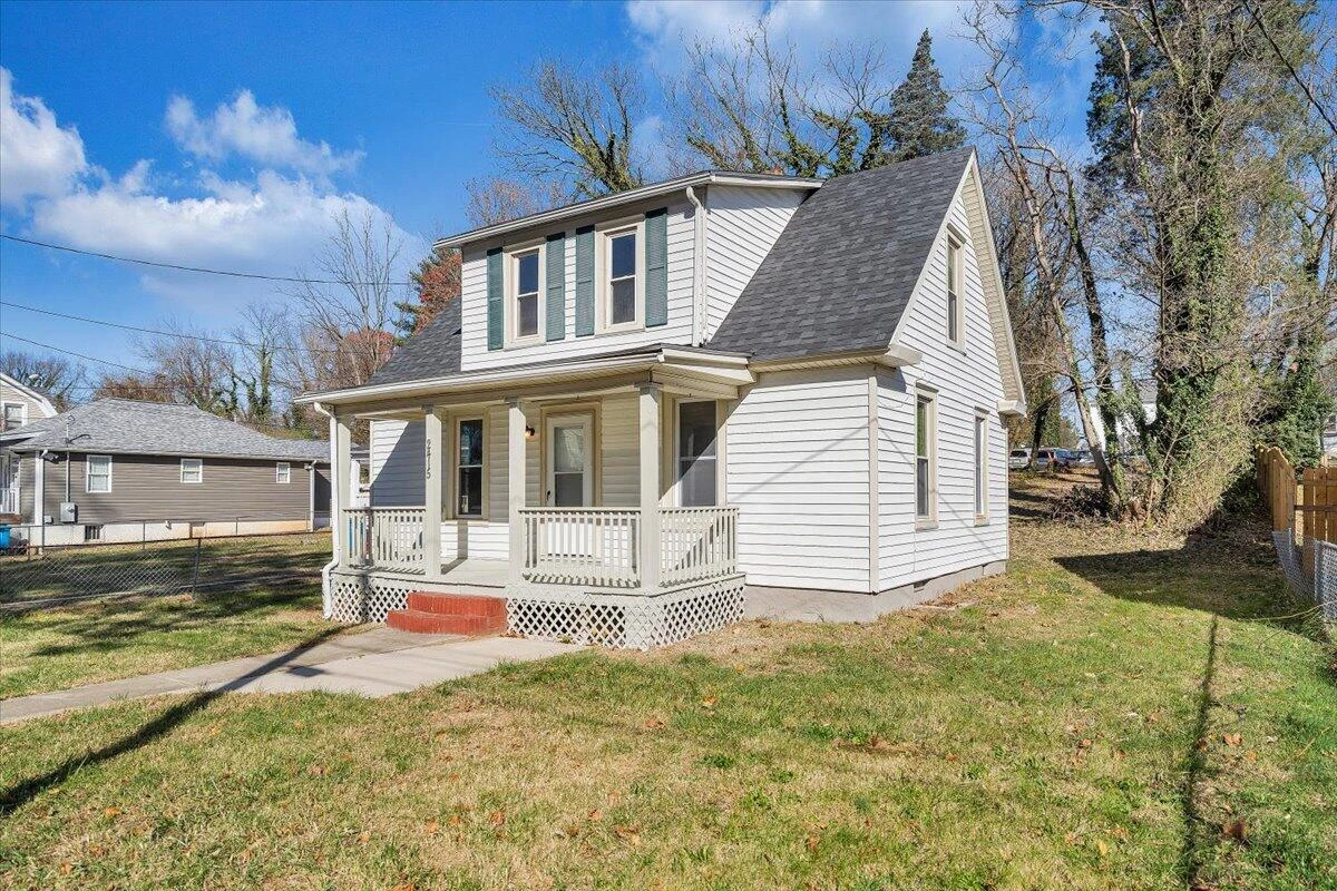 2415 Delaware AVE - Photo 36
