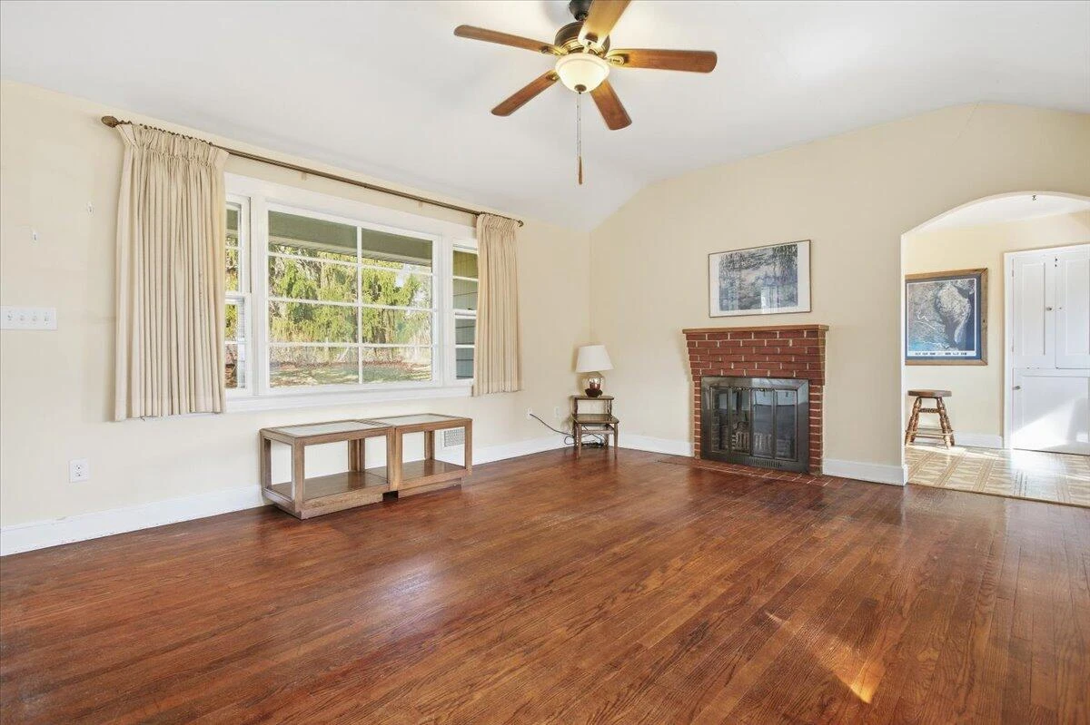 4950 Fralin RD - Photo 11