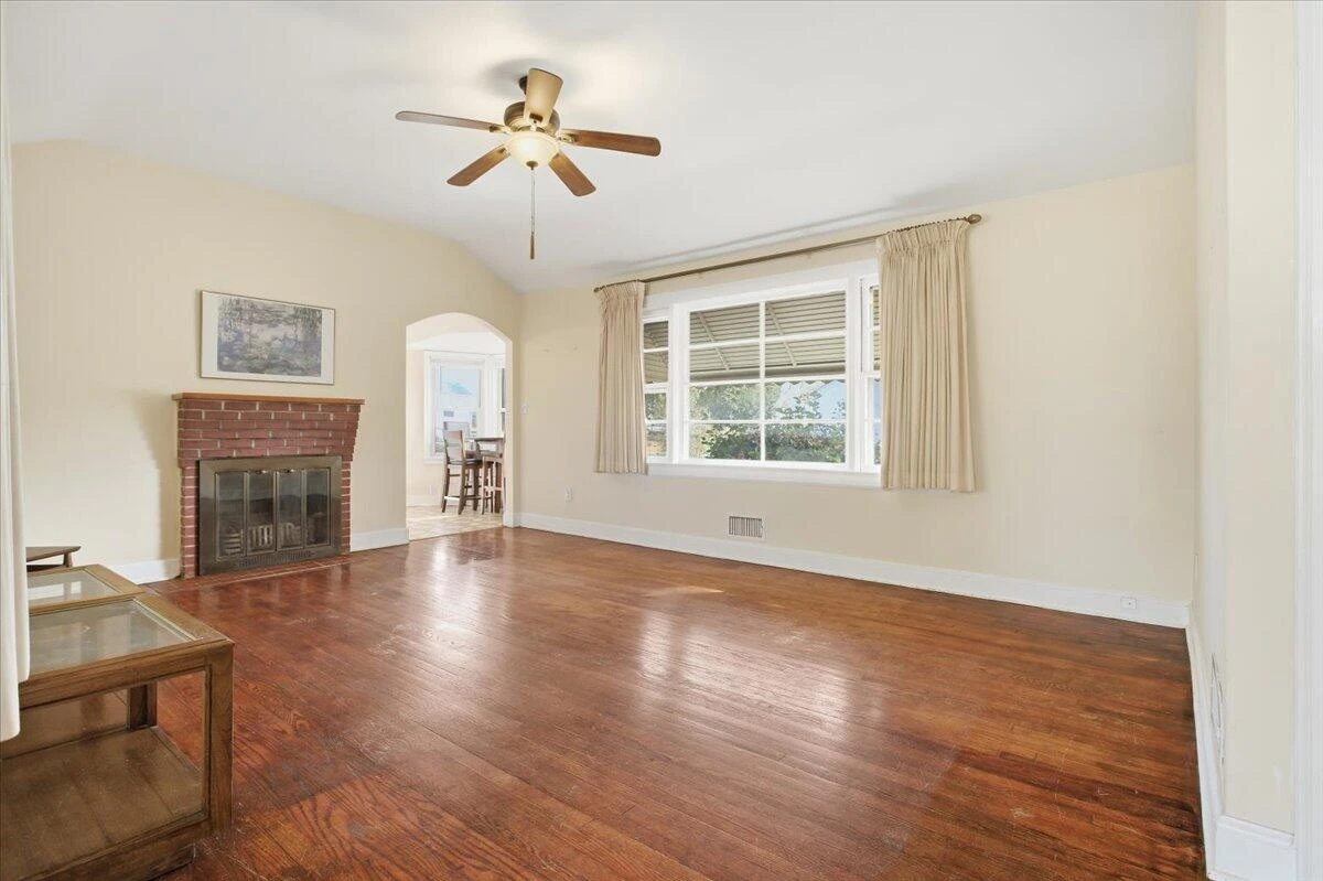 4950 Fralin RD - Photo 12
